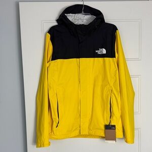 The North Face Men's lightning Yellow and Black Raincoat